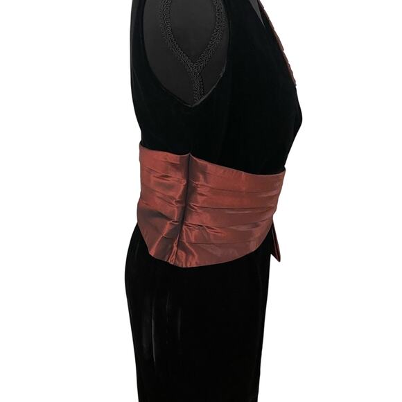 Kay Unger Witchy Whimsigoth Dark Merlot Jeweled Silk Velvet Cocktail Dress (6) - Picture 5 of 10